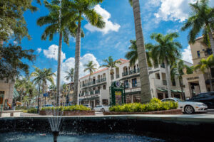 Fifth Avenue South, Naples, Florida, USA